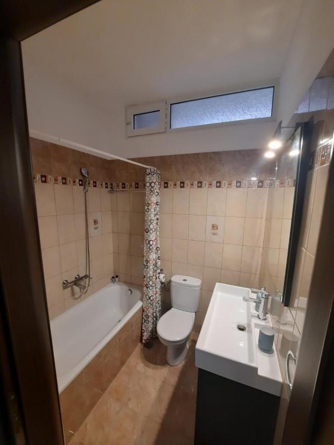 Elena Apartment Artemida  Luaran gambar